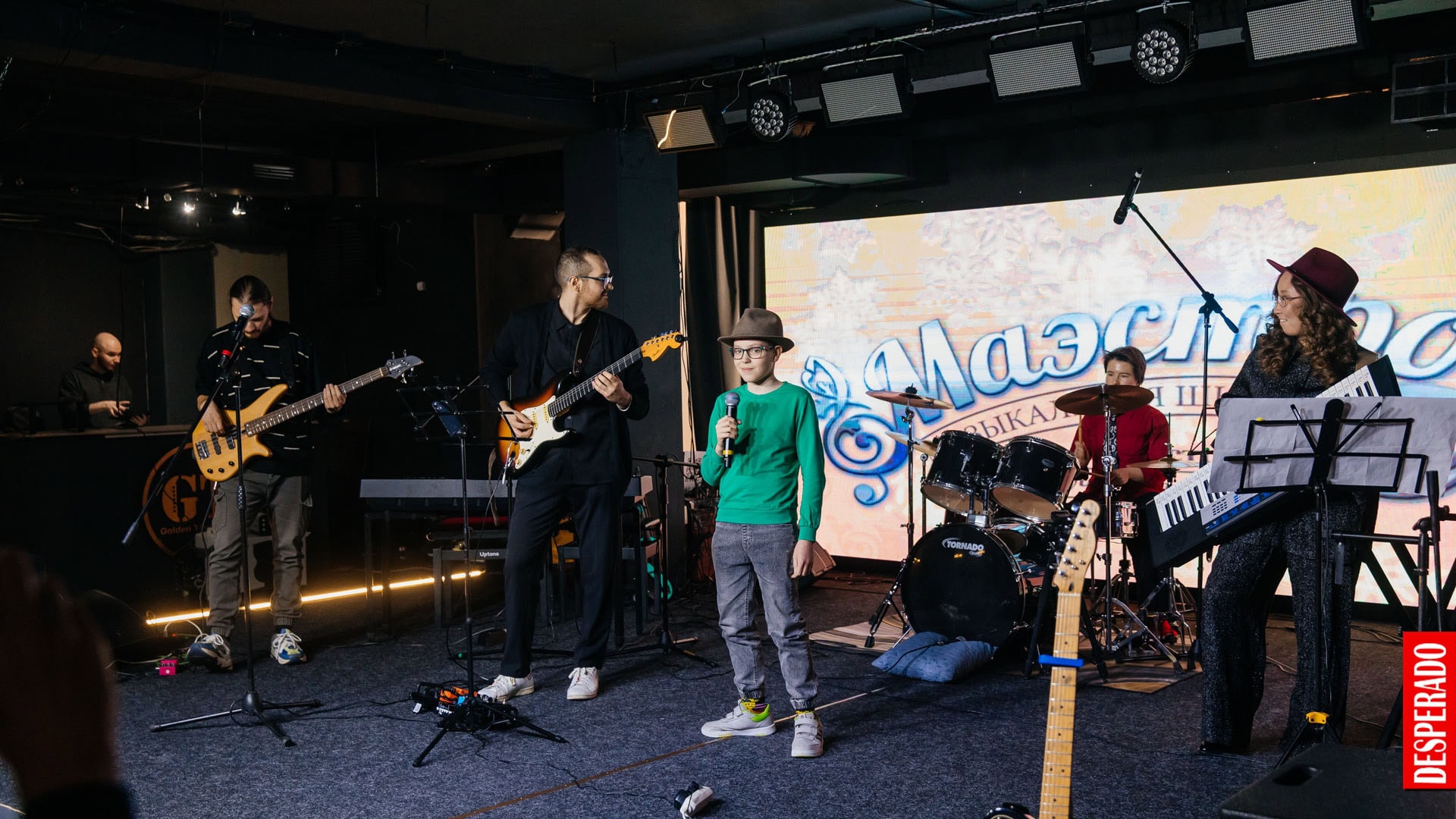 Более 60-ти участников собрал Зимний концерт